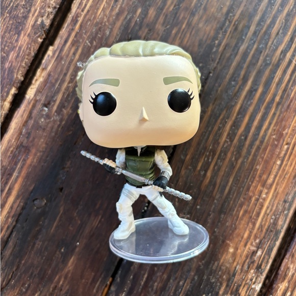 3 Funko Pop Marvel Black Widow Figures - Picture 4 of 7